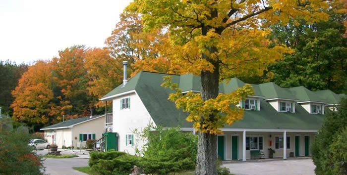 Maple Lane Empire Motel Exterior foto